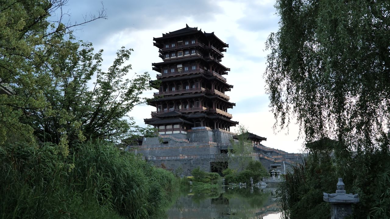 天汉楼女神广场 1