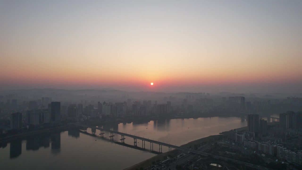  湖南株洲清晨日出彩霞迷雾航拍