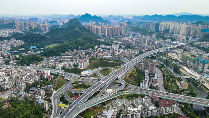 贵州贵阳城市风光航拍图 