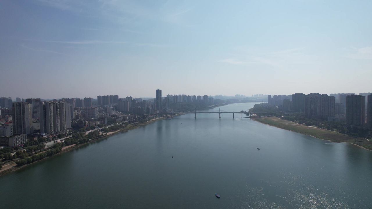 湖南株洲湘江两岸城市建设风光带航拍 