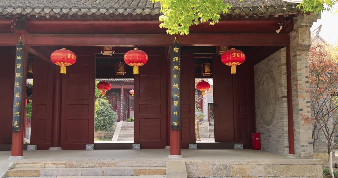 实拍古建学堂景色