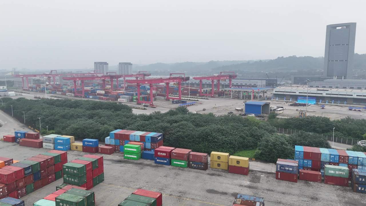 港口集装箱码头航拍