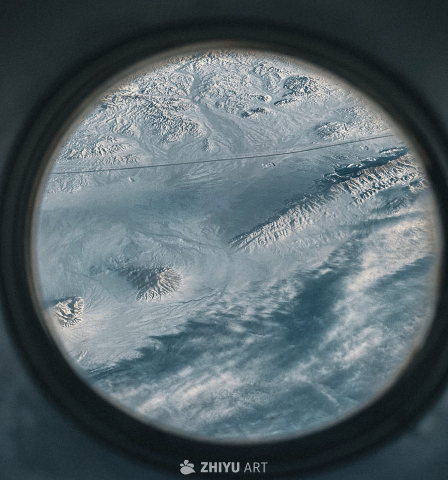 飞机上的瞭望口