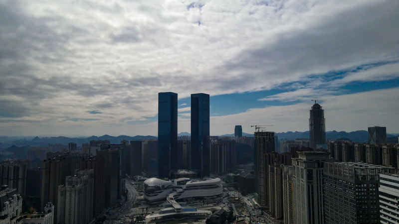 贵州贵阳城市风光航拍图 