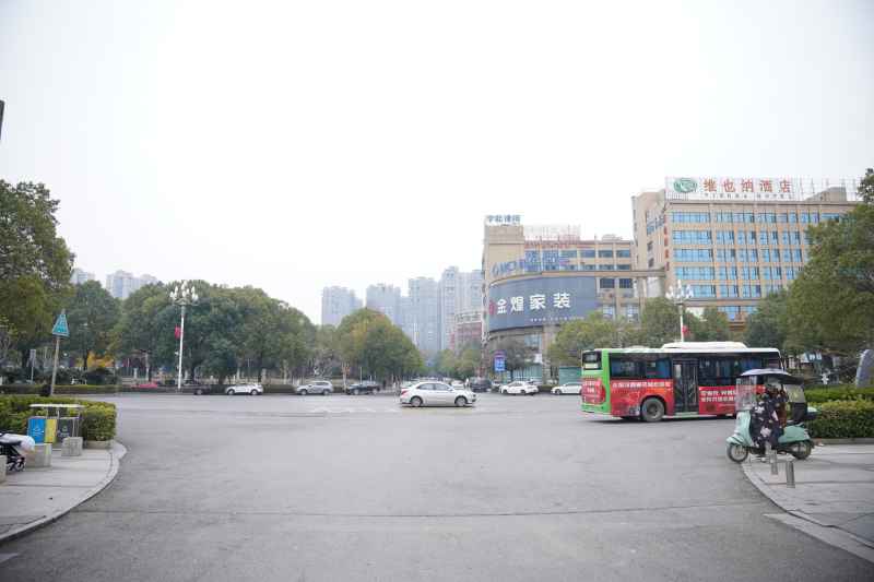 城市 30