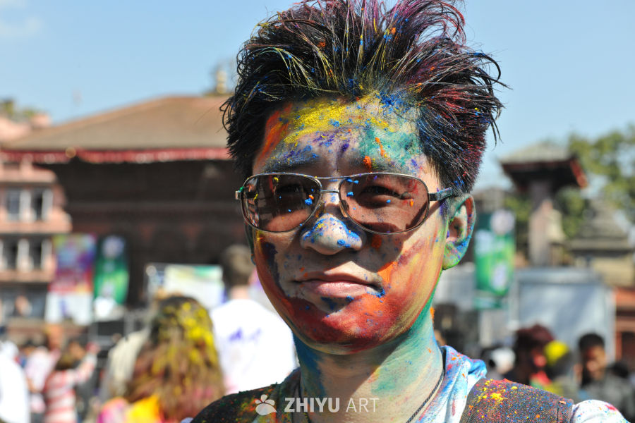 色彩斑斓的节日庆典