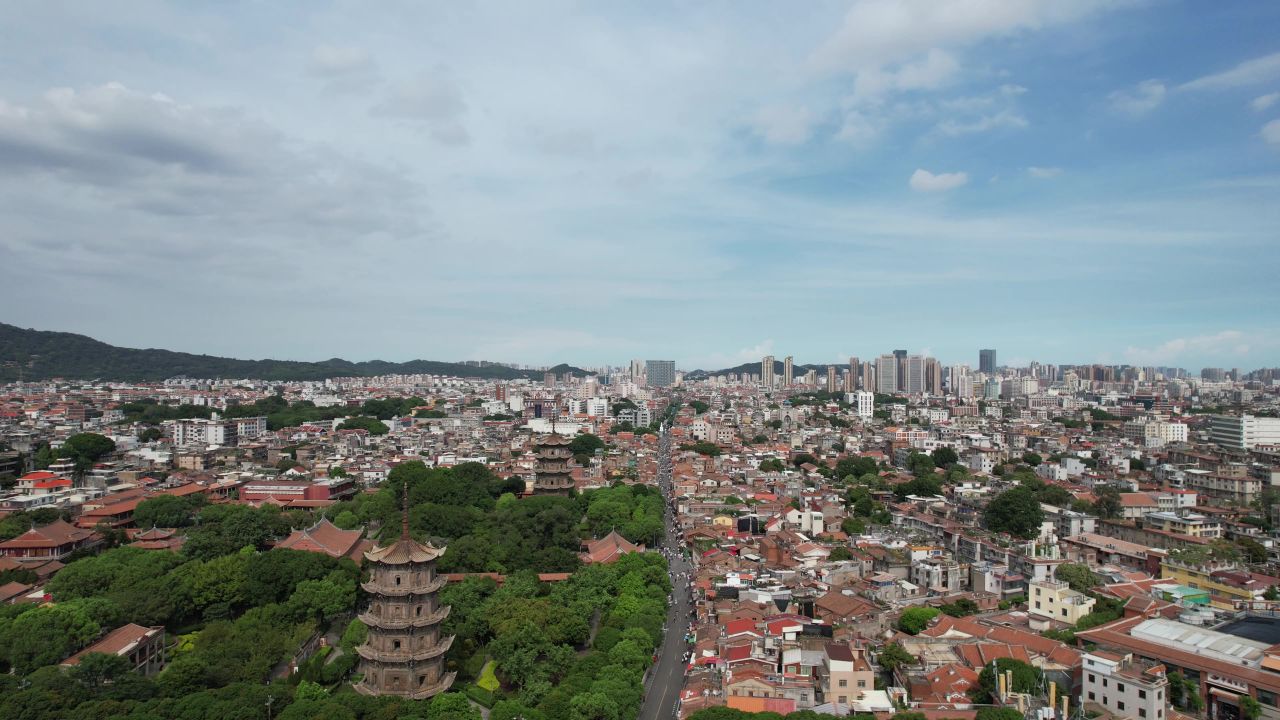 福建泉州古西街钟楼开元寺航拍