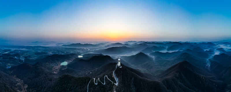 叶山日出