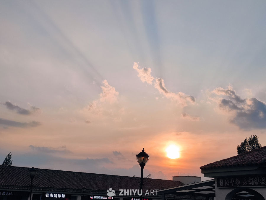 云中丁达尔