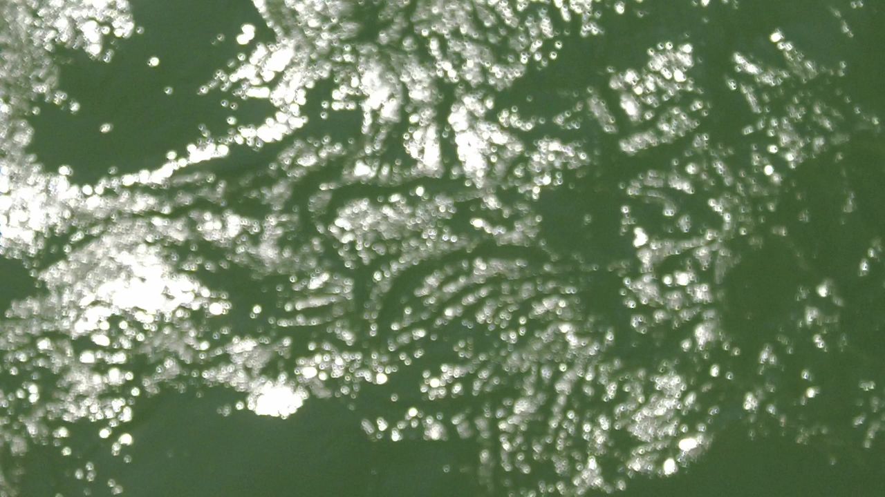 大海海洋沙滩礁石海岛自然风光航拍 