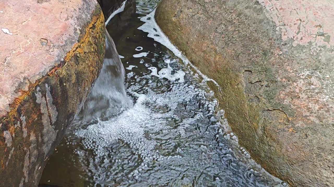 4K大石流水