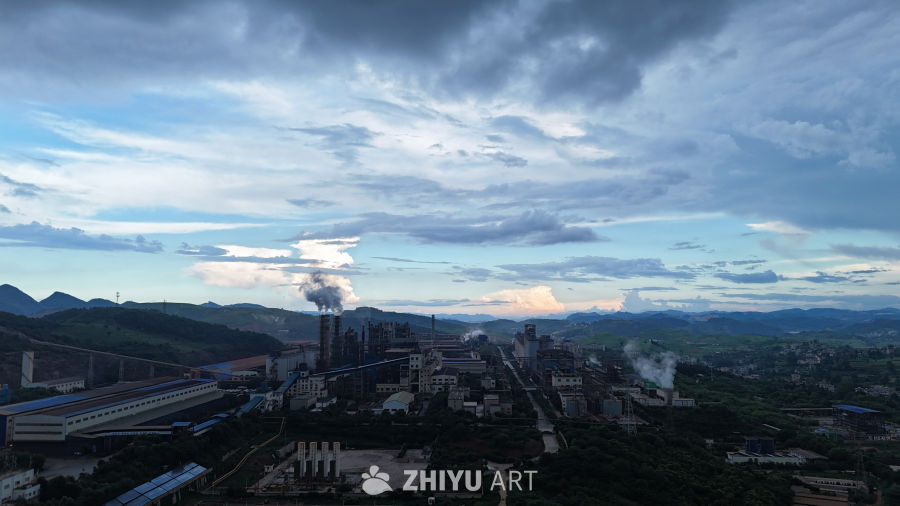 工业区黄昏景象