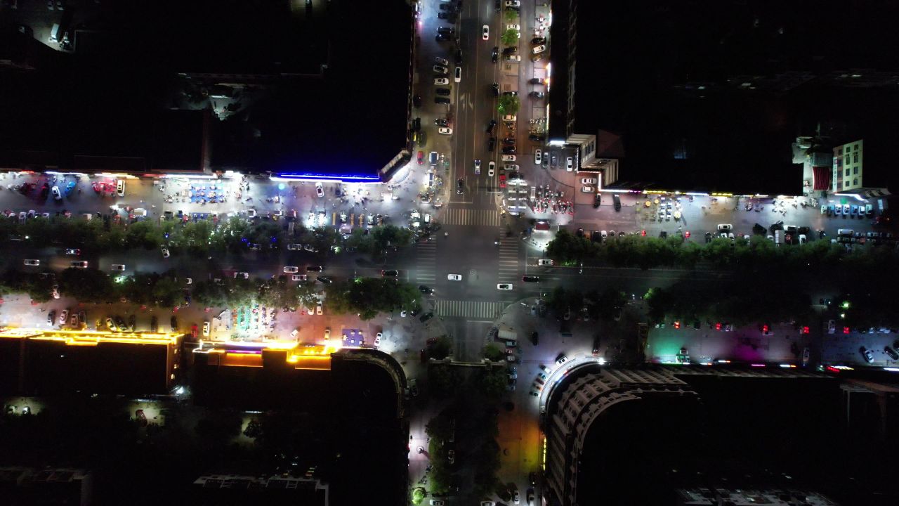 城市夜景人间烟火气息夜宵摊航拍山东东营 