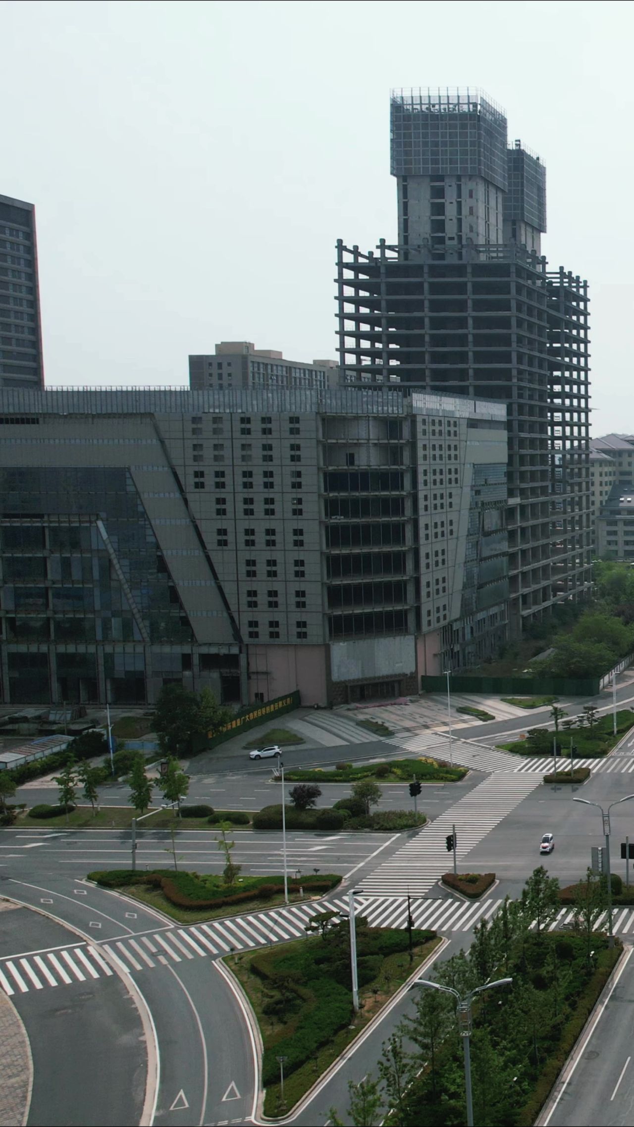 河南开封城市风光竖屏航拍 