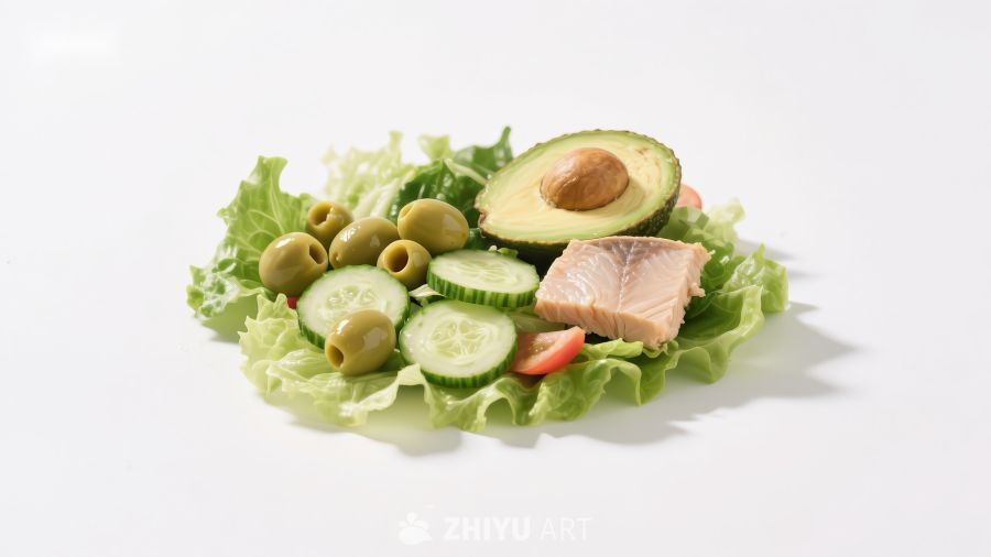 新鲜蔬菜与金枪鱼的健康沙拉