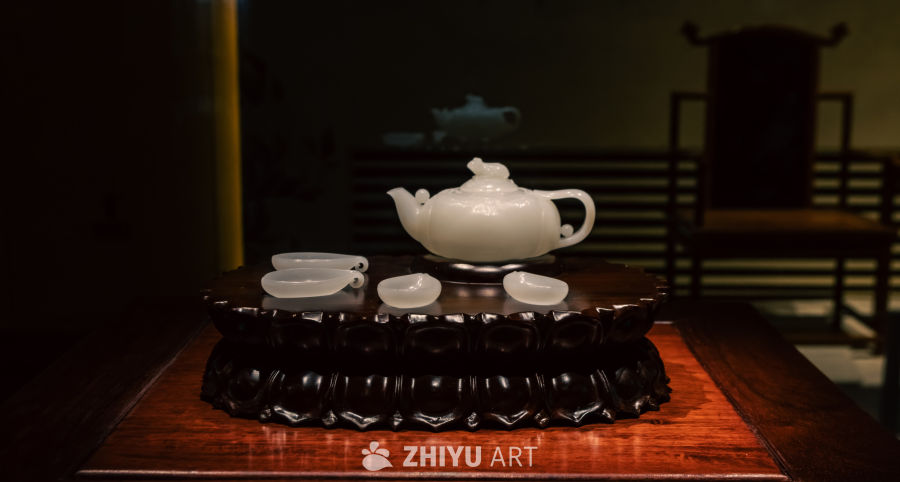 玉质茶具静物展示