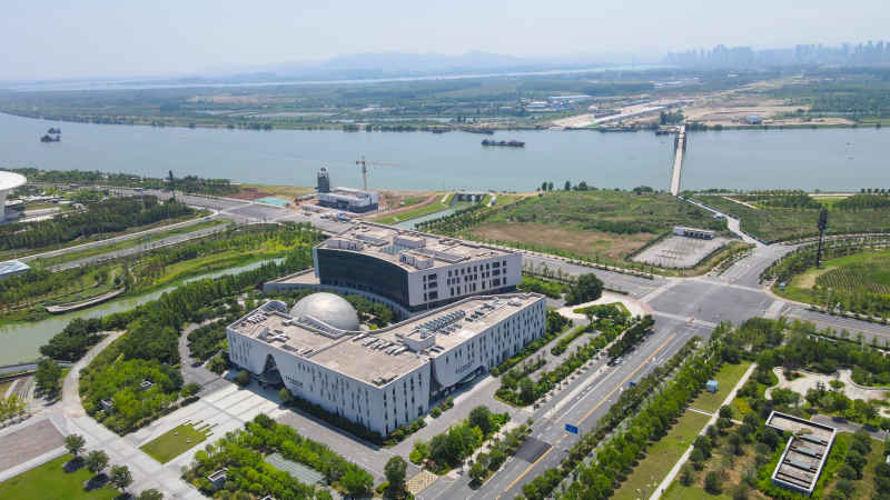 航拍湖北襄阳市规划展览馆