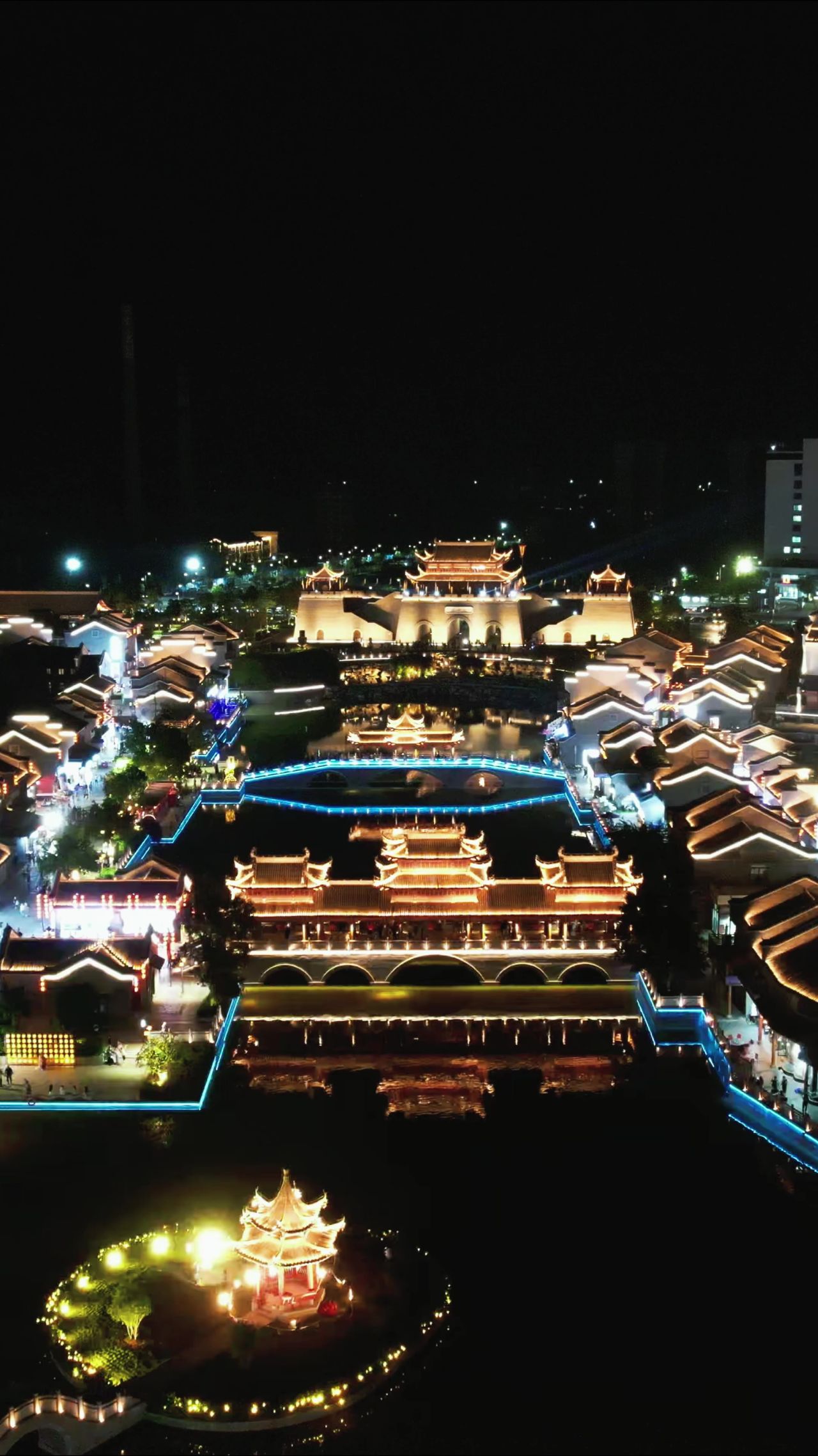 广西太平府太平古城夜景竖屏航拍 