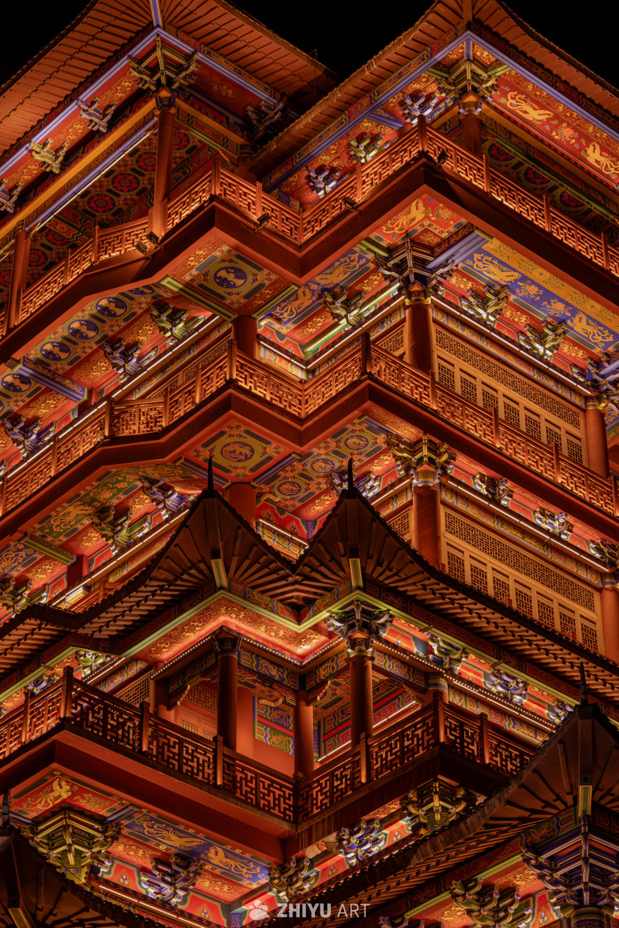 灯下叹红颜近晚霞