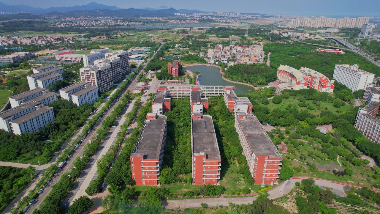 航拍厦门海洋技术学院 