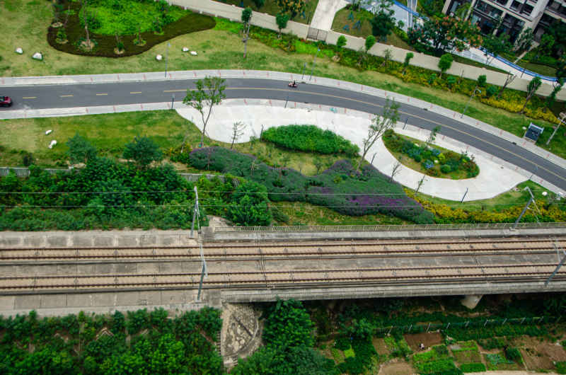 铁路 道路