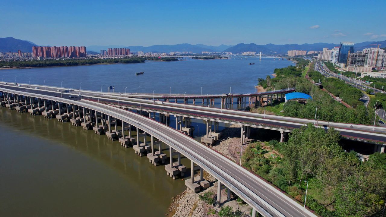 航拍福州橘园洲大桥景观 2