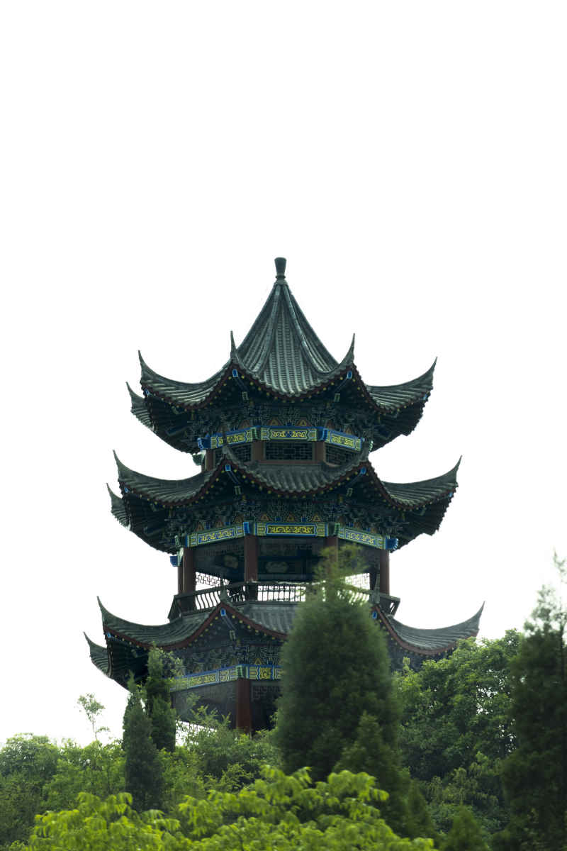 蓝天白云亭子
