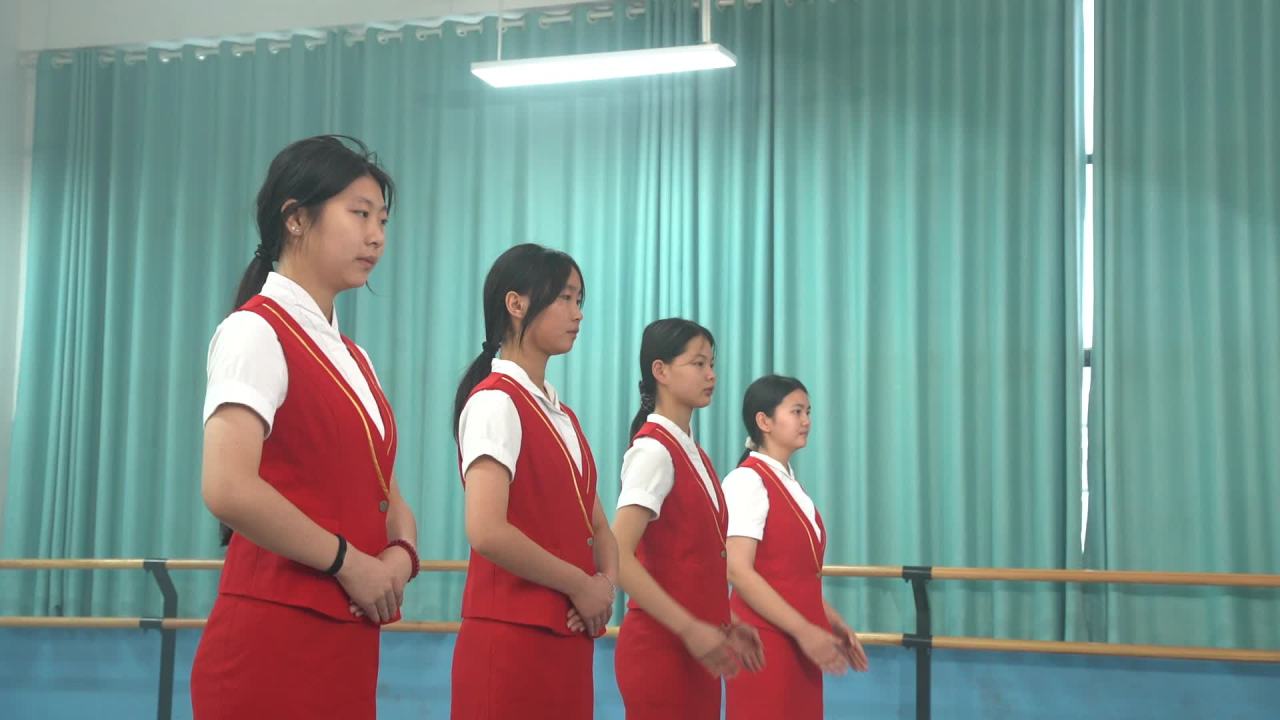 高铁班 6