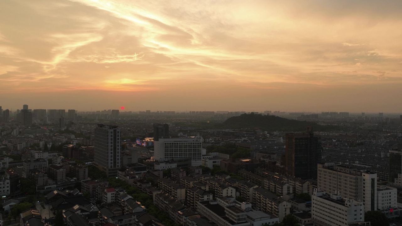4K航拍昆山城市日落晚霞延时