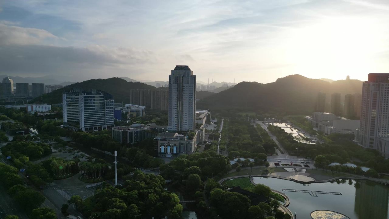  航拍台州市民广场水景公园