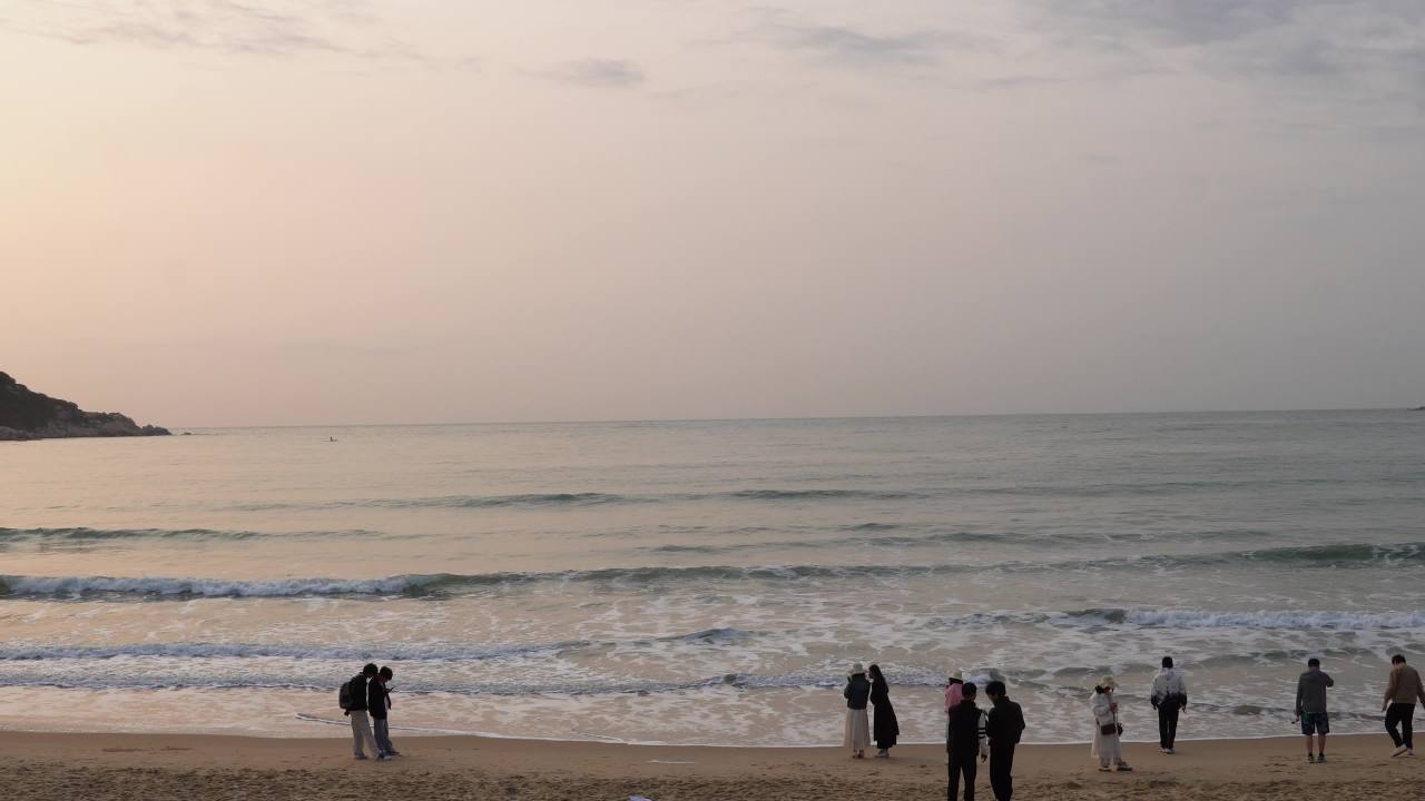 海滩日落时光