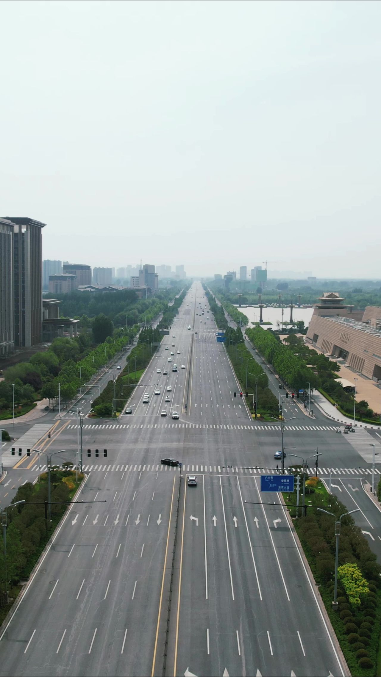河南开封城市风光竖屏航拍 