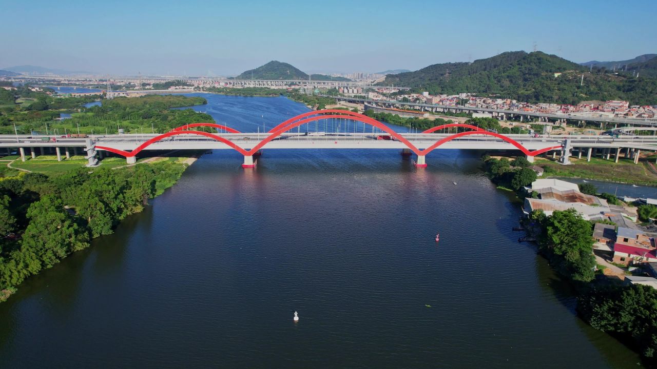 航拍漳州马洲大桥建筑风光