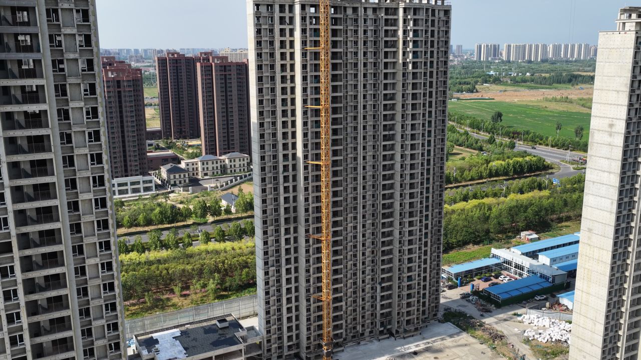 城市高楼建设全景
