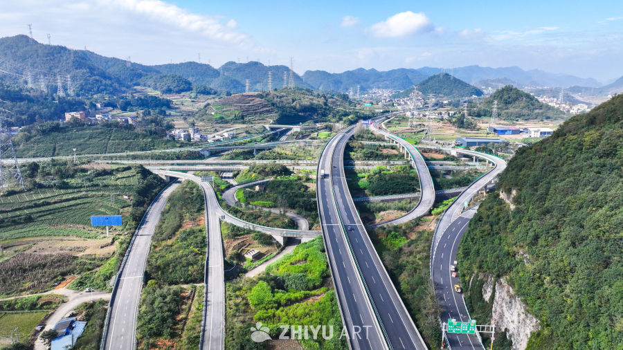 航拍贵州高速公路立体互通枢纽 1