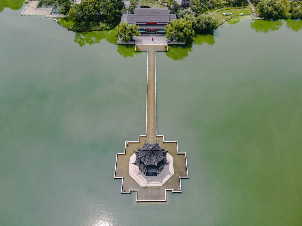 李公堤湖心亭