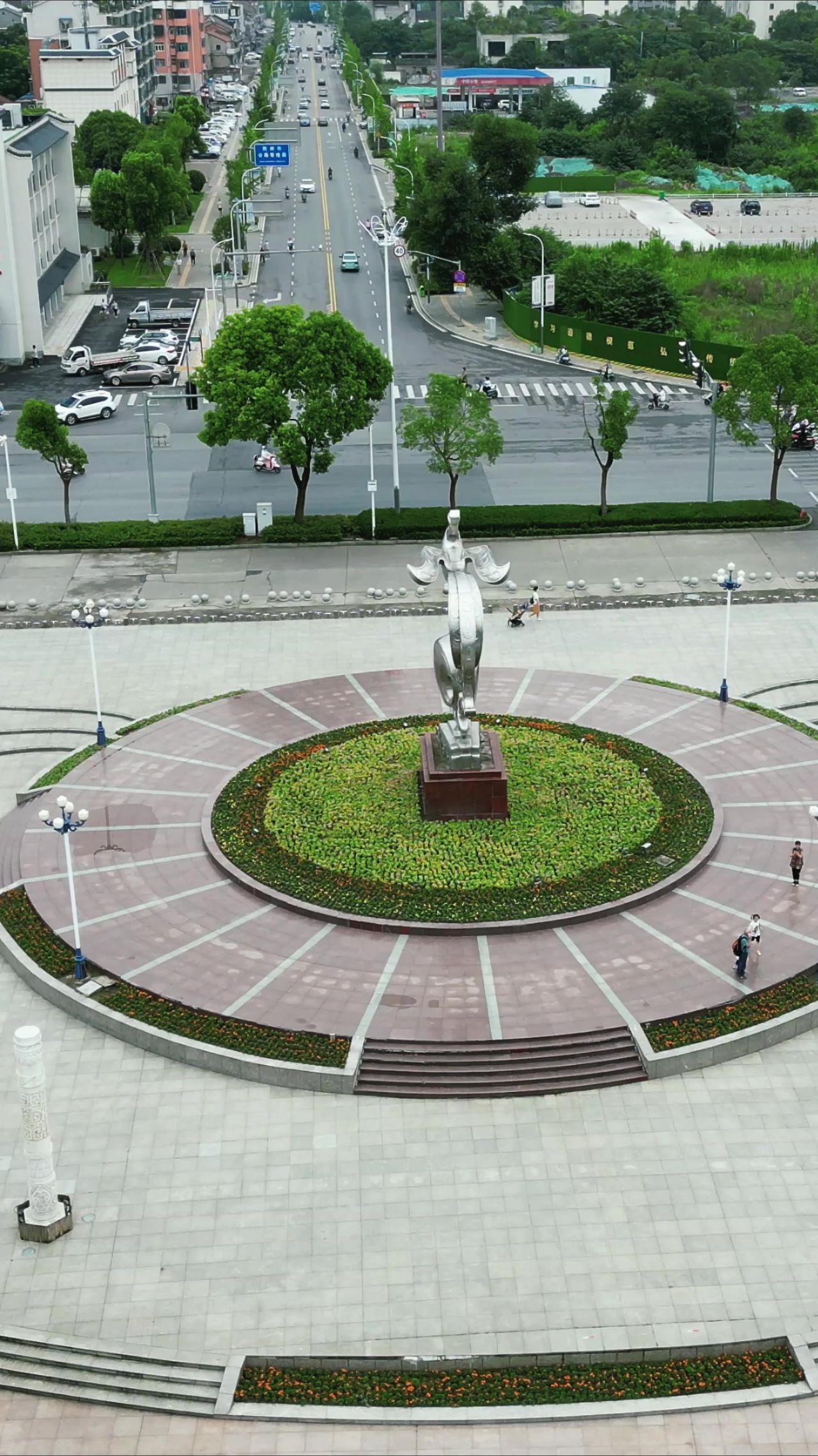 湖北荆州古城建筑竖屏航拍