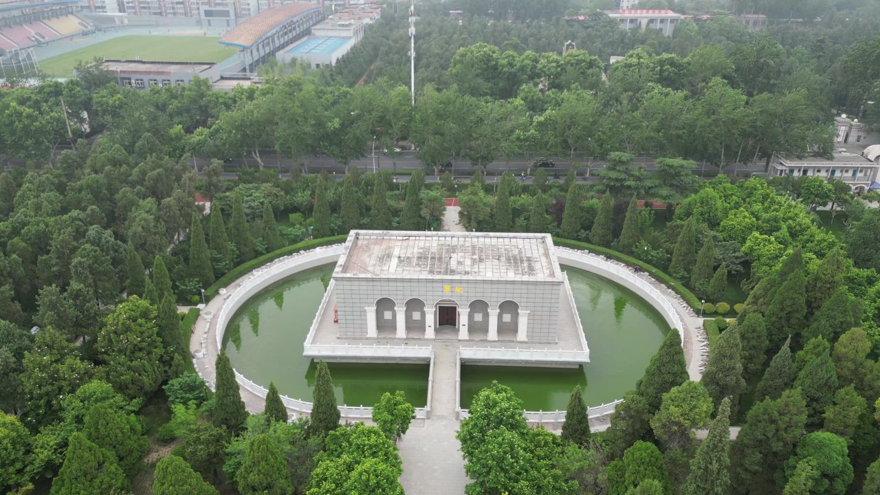 河北邯郸烈士公园