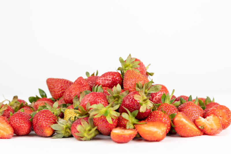 新鲜草莓水果实拍 47