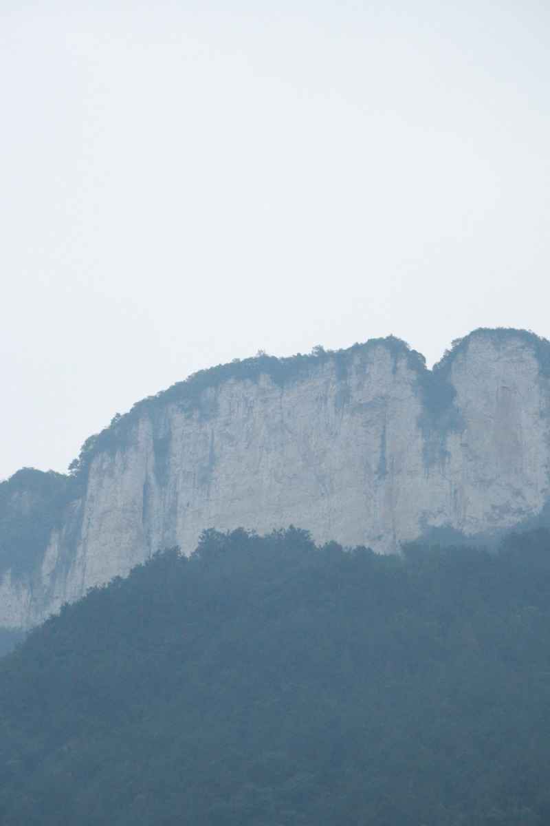 青山