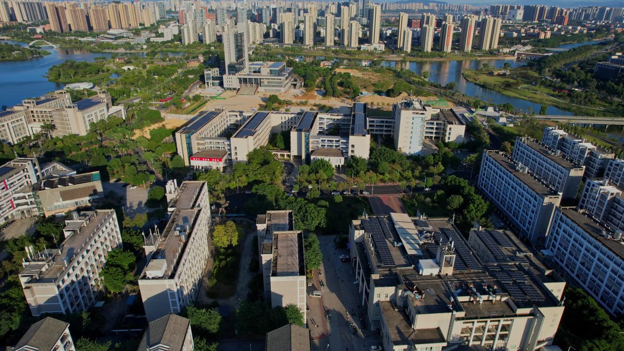航拍福建理工大学景观 4