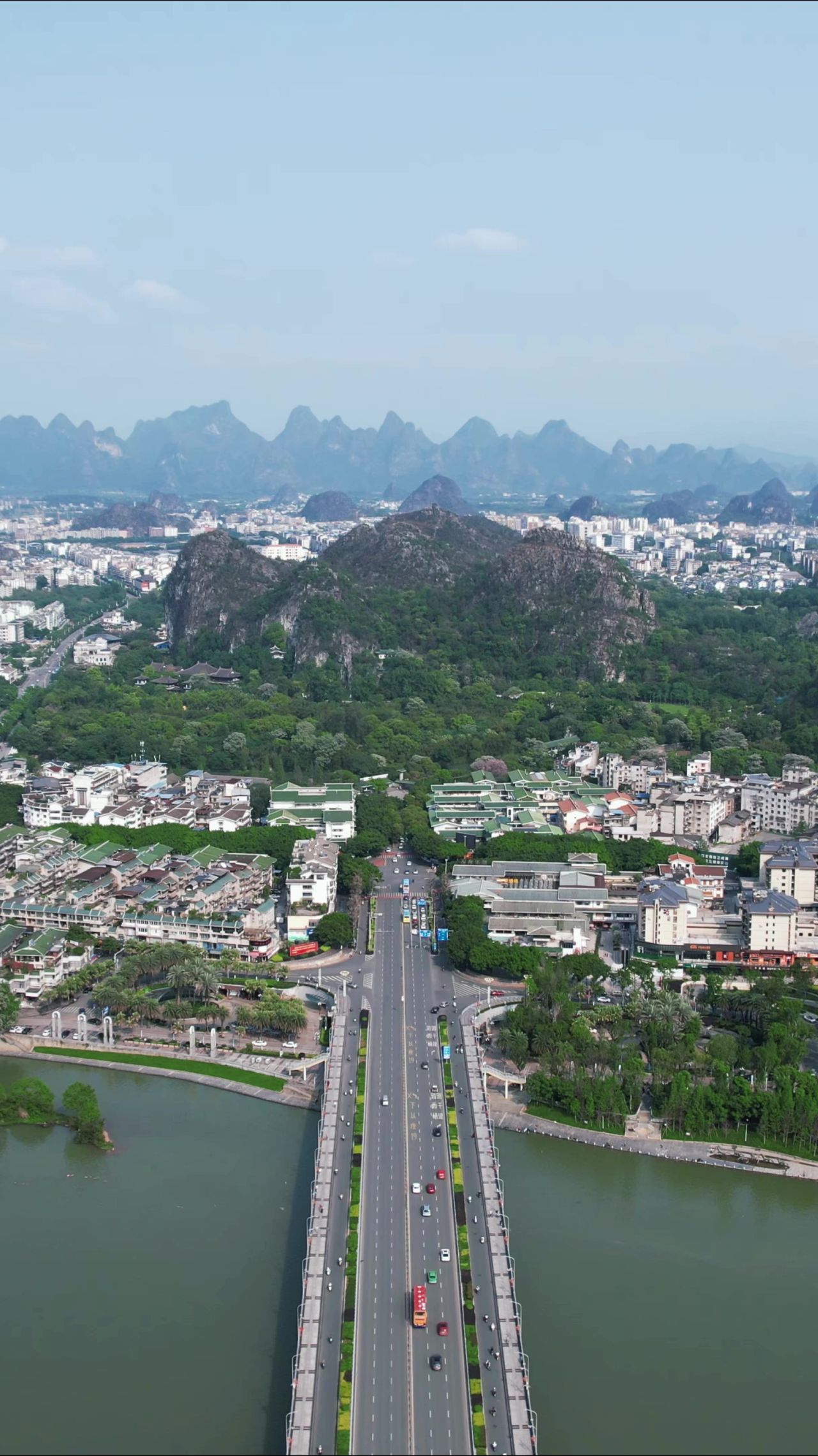 桂林城市风光竖屏航拍