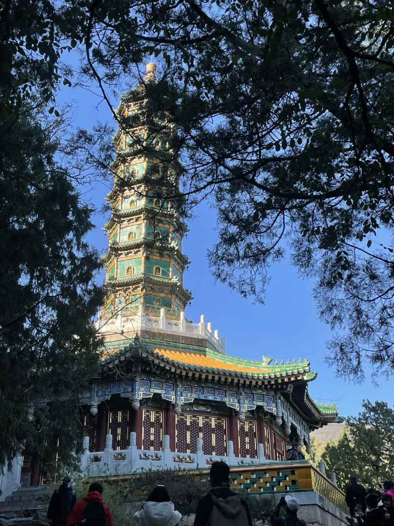 香山琉璃塔