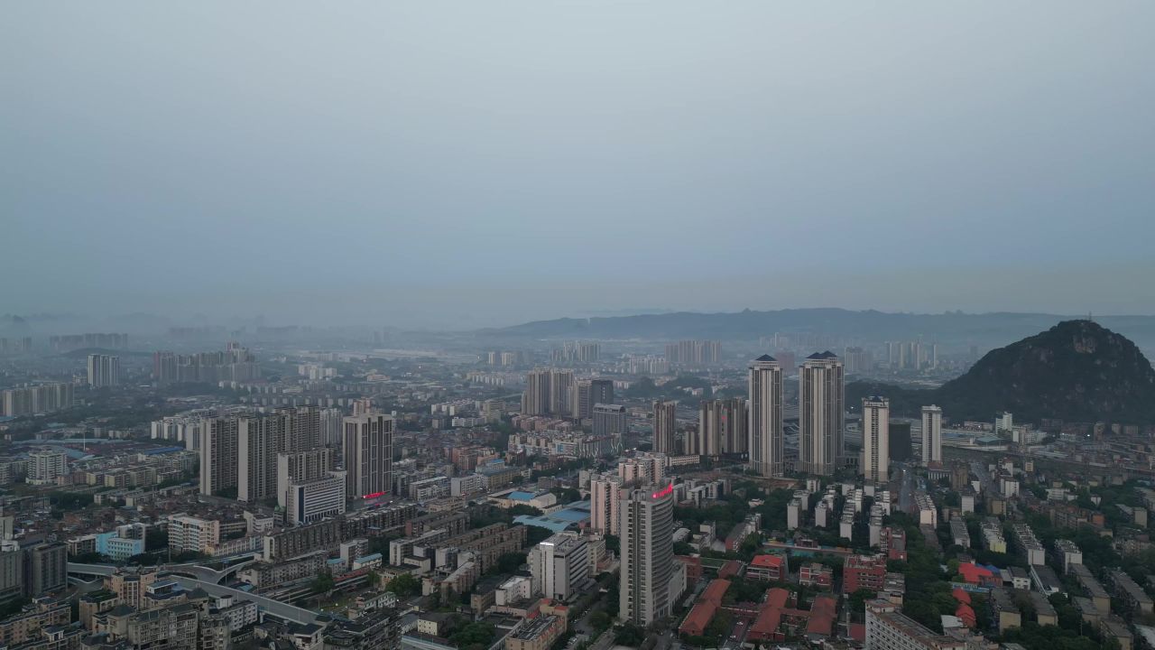 广西柳州城市清晨航拍 