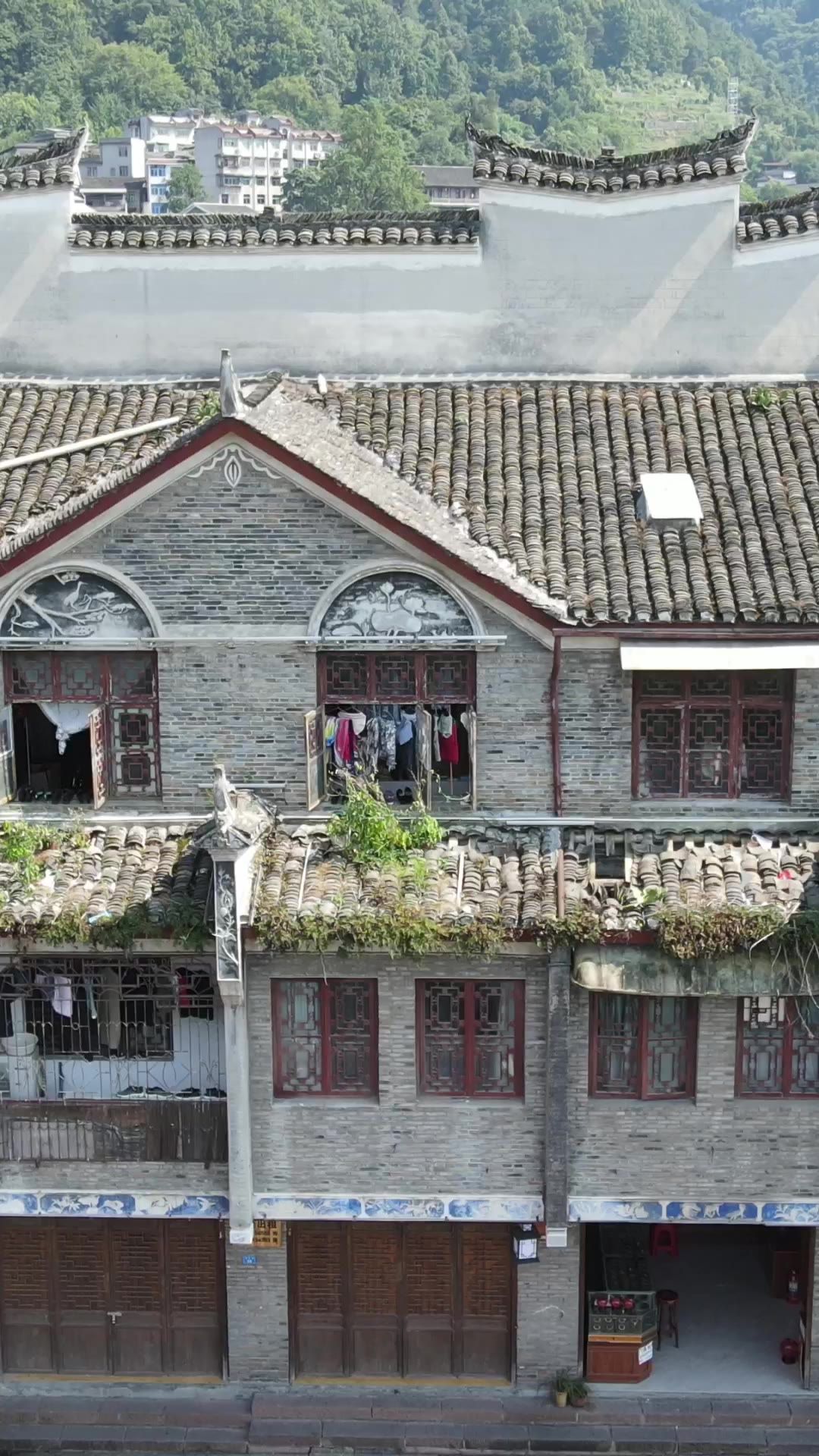 湖南湘西凤凰古城竖屏航拍