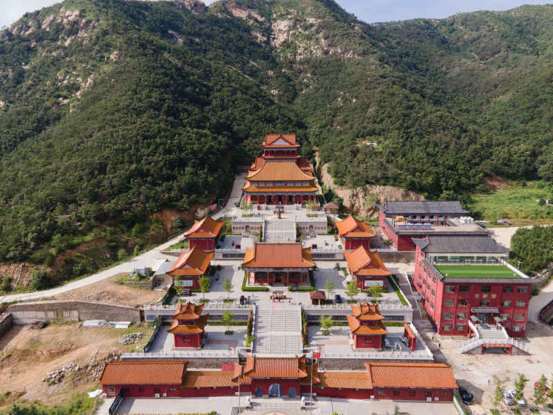 威海里口山航拍 1