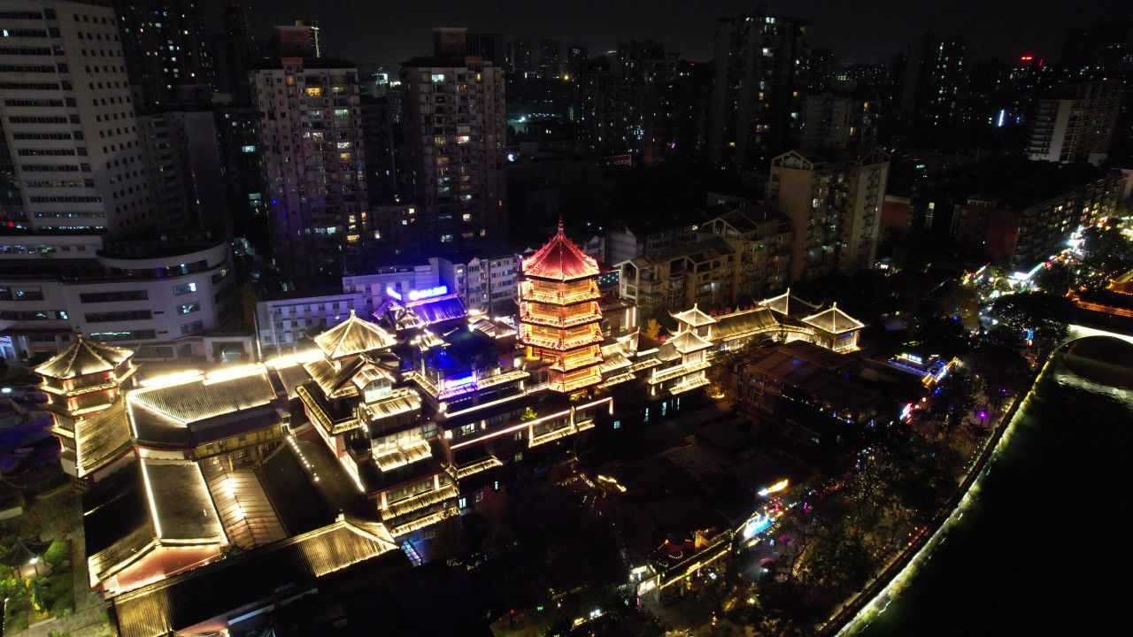 成都安顺廊桥酒吧一条街夜景航拍