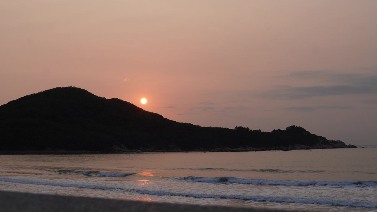日落海滩
