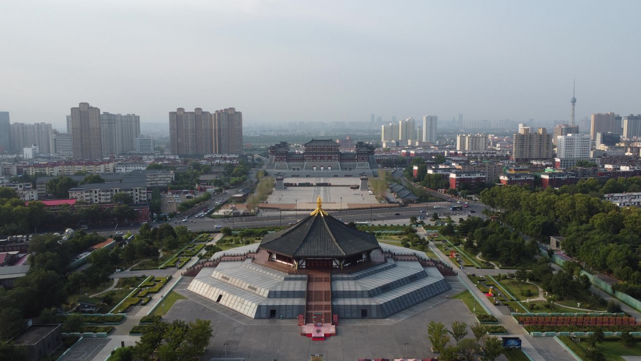 航拍河南洛阳应天门夜景 12
