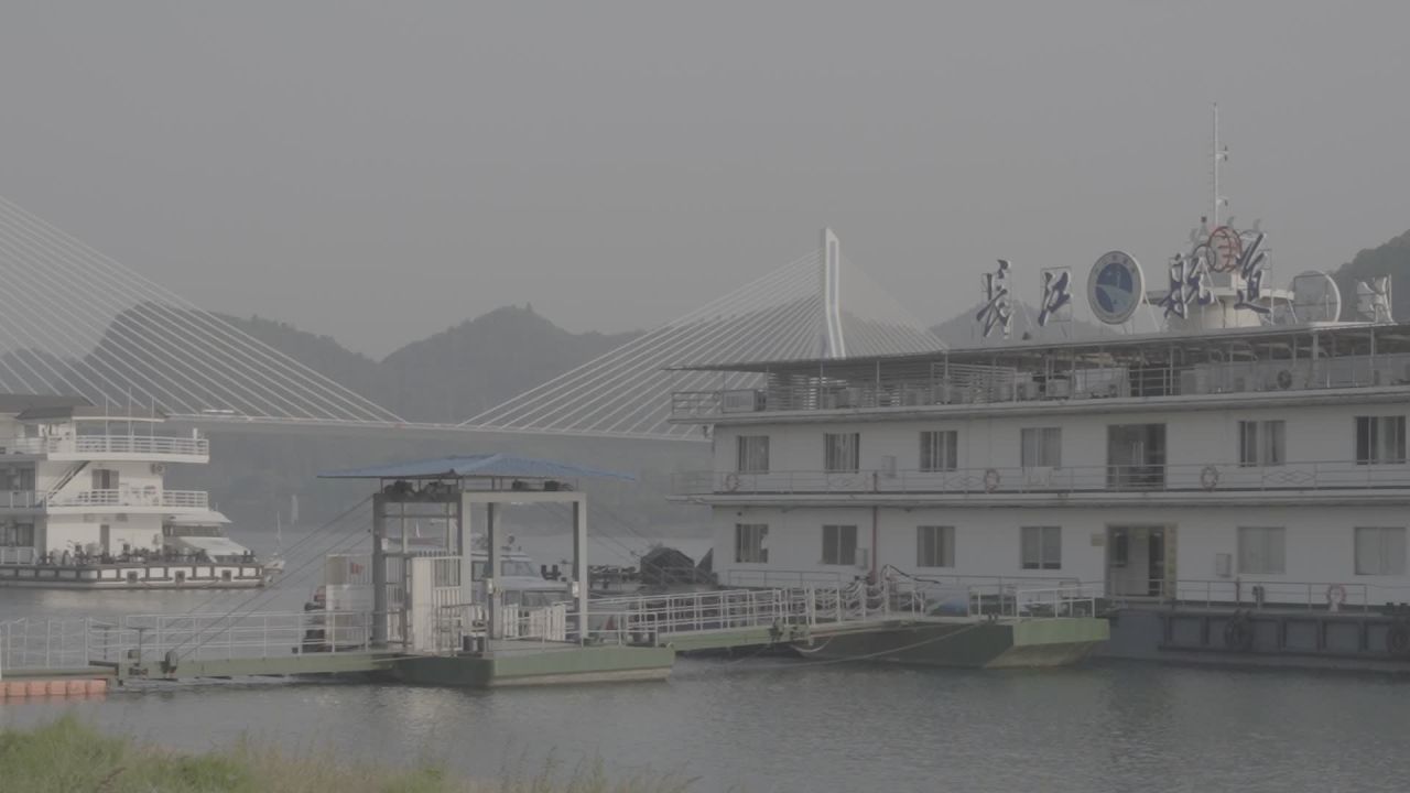 宜昌江边 31